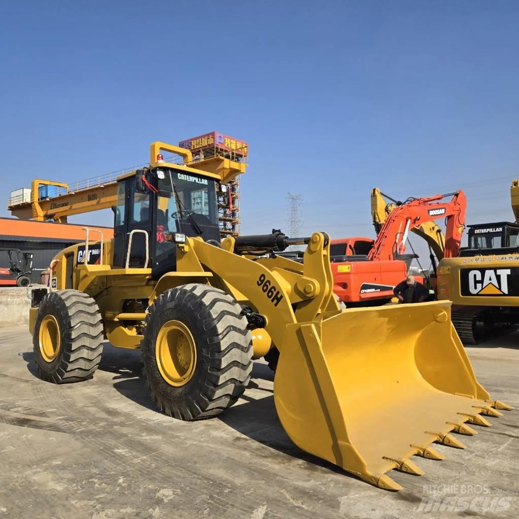 CAT 966 H Колесни товарачи