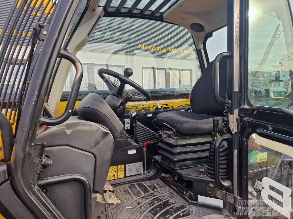 JCB 535-140 Телескопични товарачи