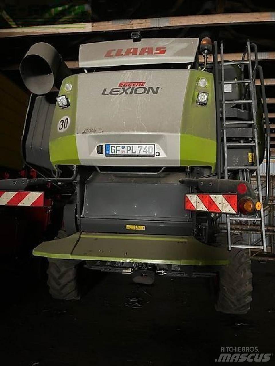 CLAAS lexion 740 Комбайни