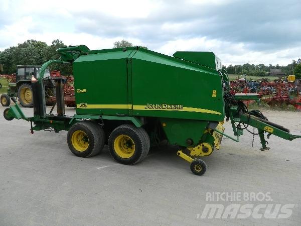 John Deere 678 Сламопреси за кръгли бали

