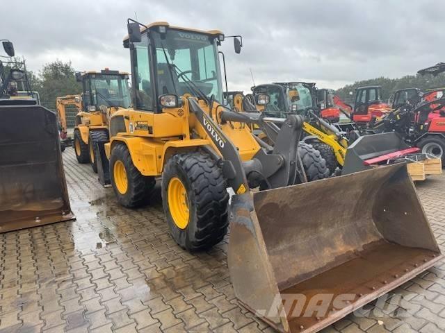 Volvo L 30 G Колесни товарачи
