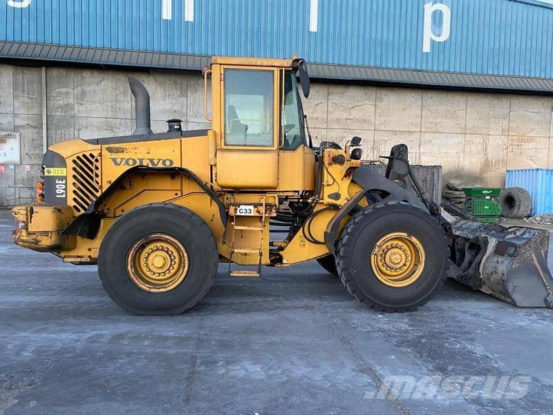 Volvo L 90 E Колесни товарачи