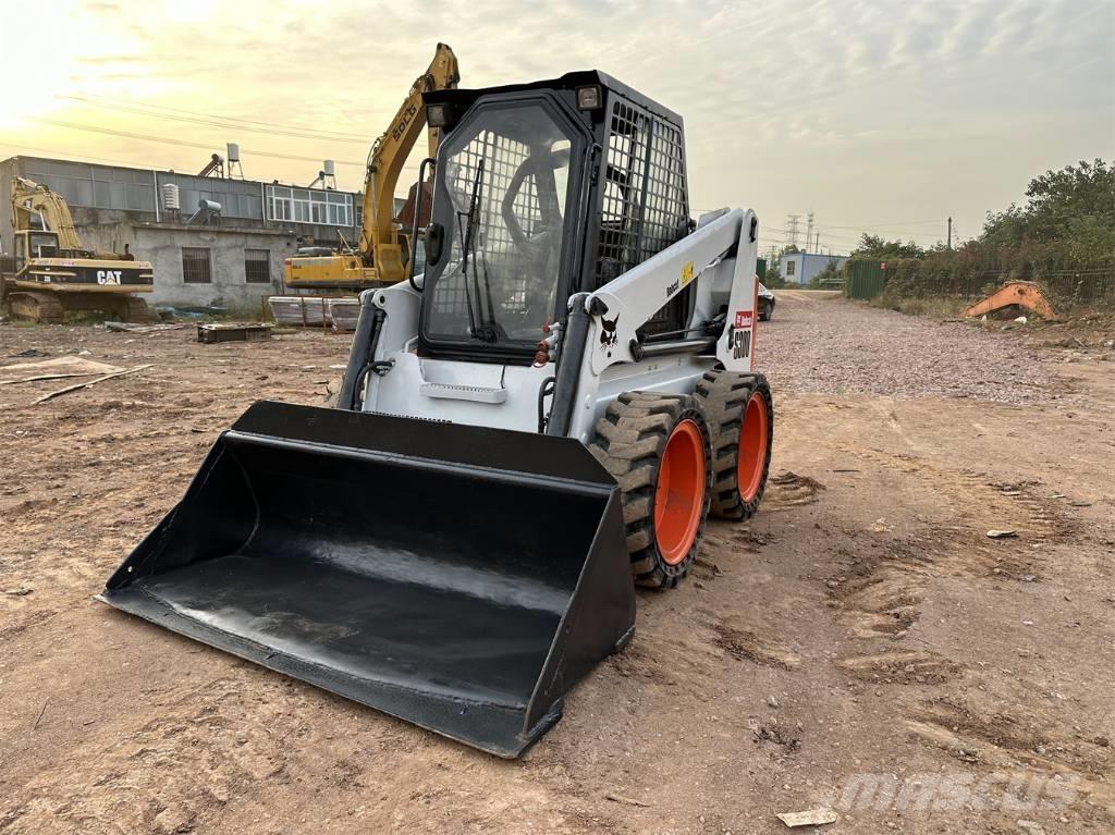 Bobcat S 300 Мини товарачи
