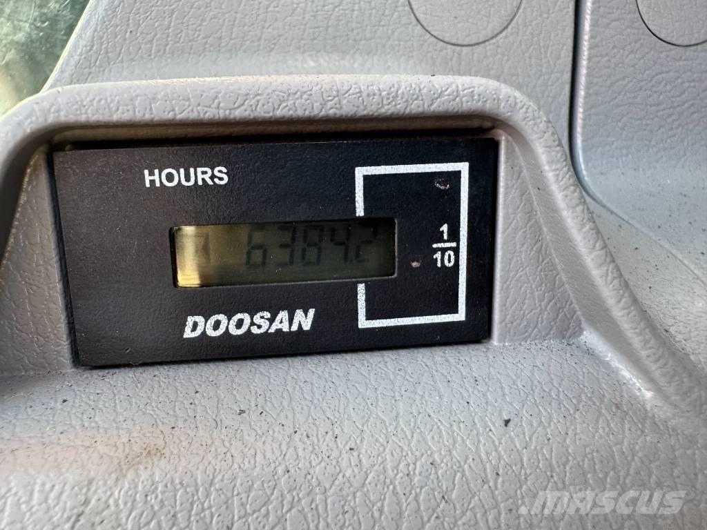Doosan DX 180 LC-5 Верижен екскаватор
