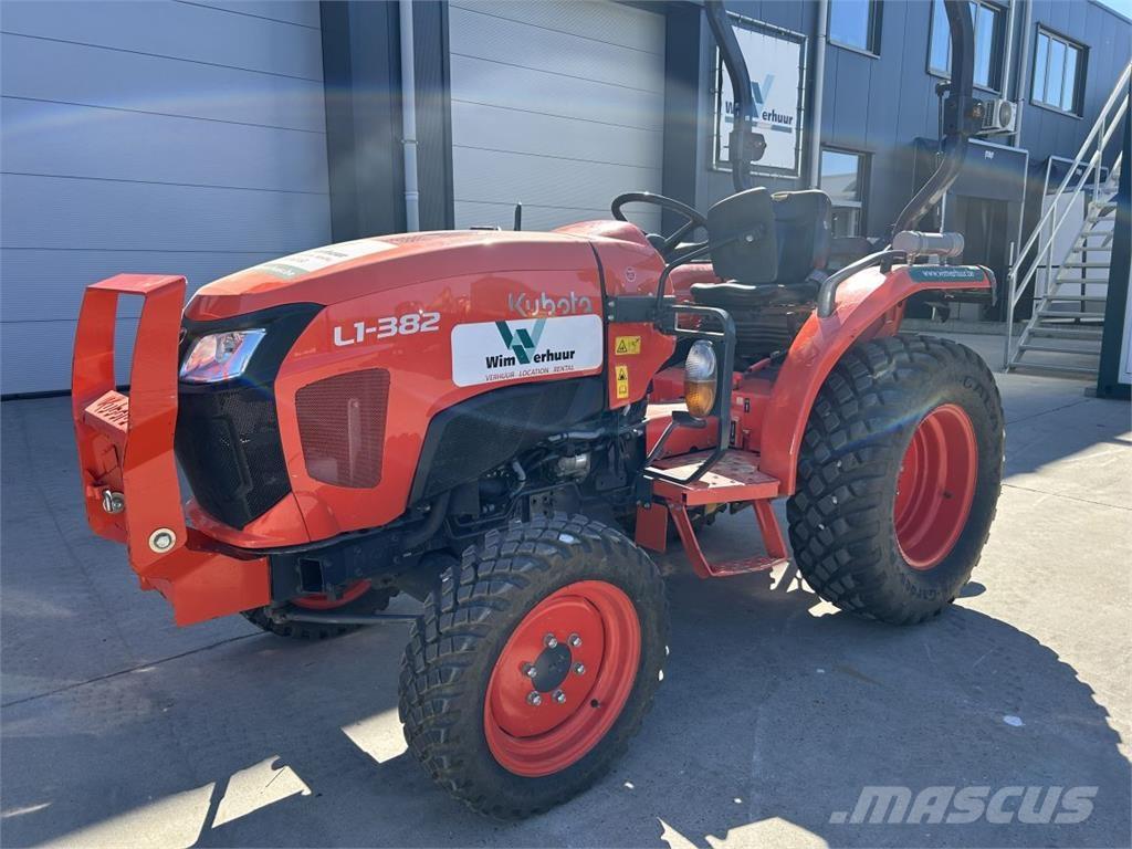 Kubota L1-382 (5283) Компактни трактори