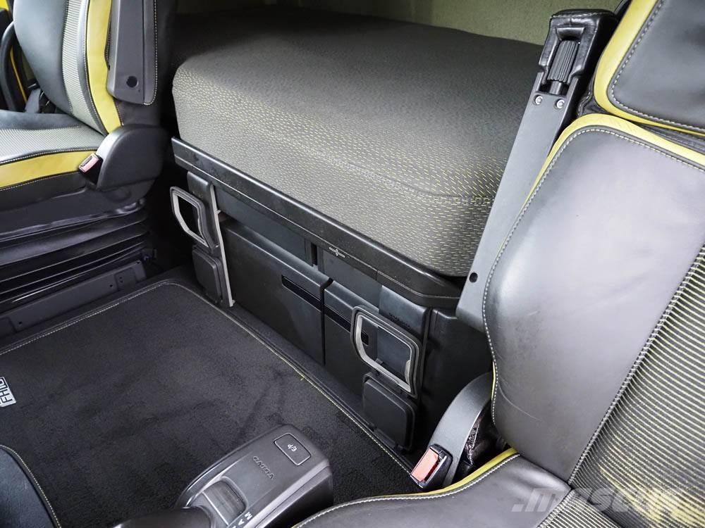 Volvo FH 16 Камиони за дървени стърготини
