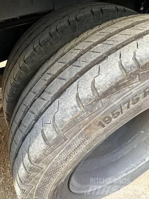 Iveco 35C 12 Ванове за доставки