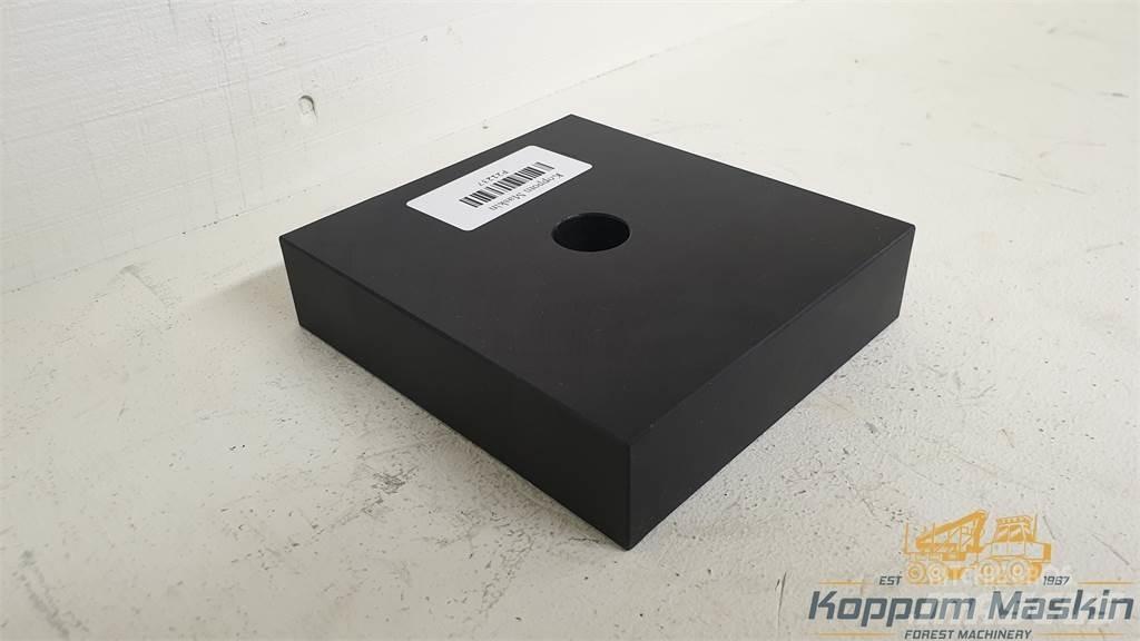 Ponsse P21237 Претоварващи кранове