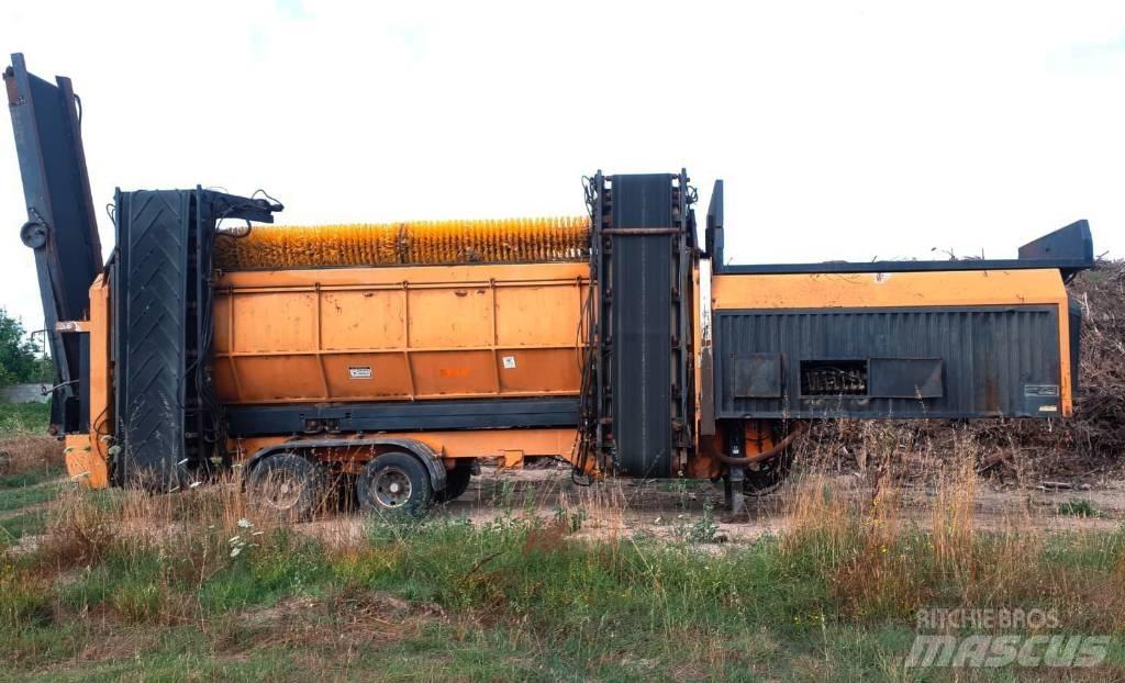 Doppstadt SM718SA Машини за цепене и рязане на дърва