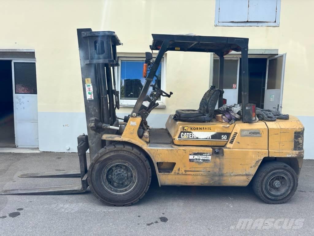 CAT DP50 Дизелови камиони