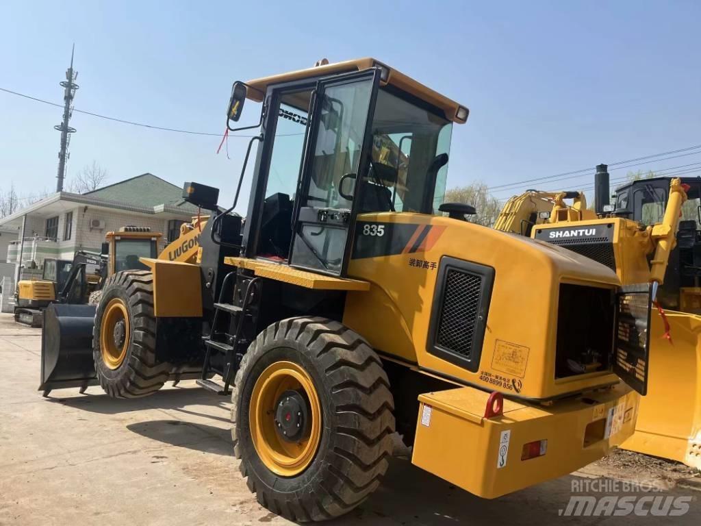 LiuGong 835 Верижен екскаватор