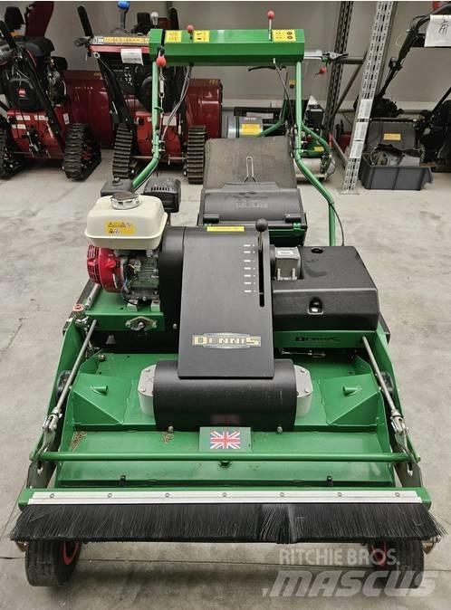 Dennis Pro34R Бутащи се косачки