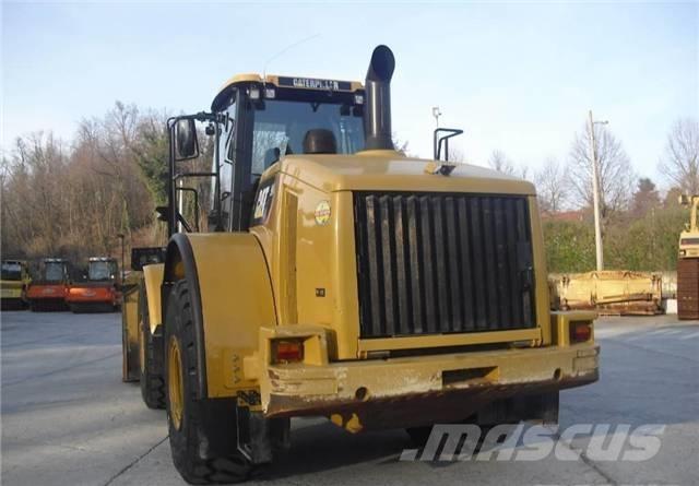 CAT 966F Колесни товарачи