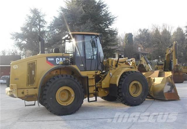 CAT 966F Колесни товарачи