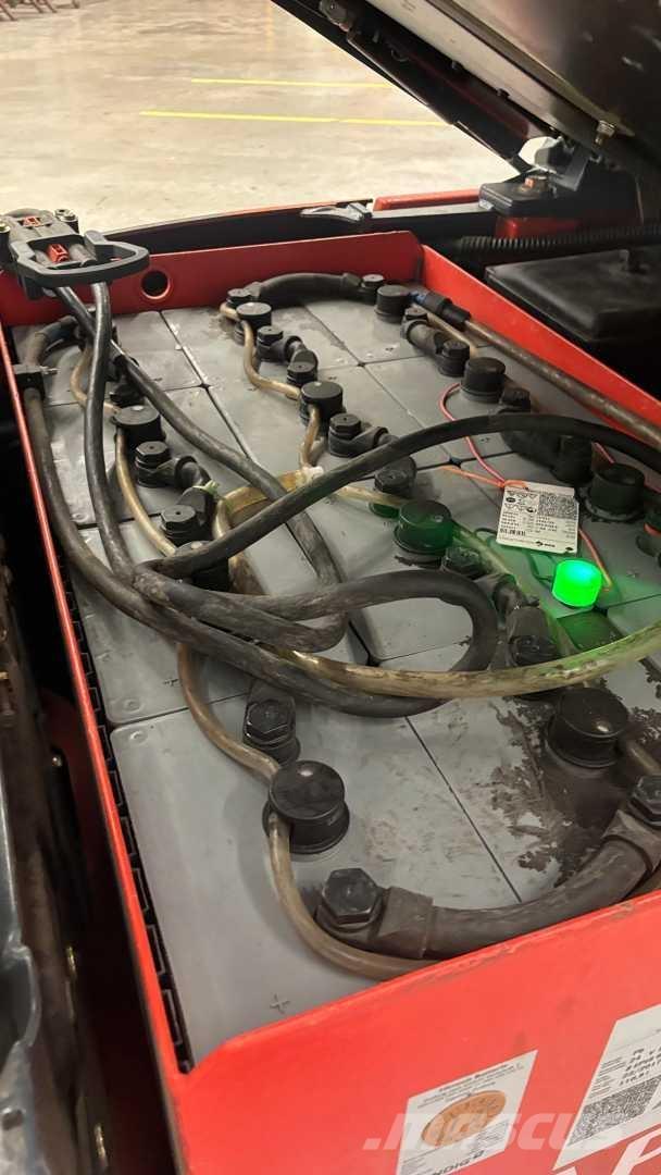 Linde E15 Електрически вилични кари-повдигачи