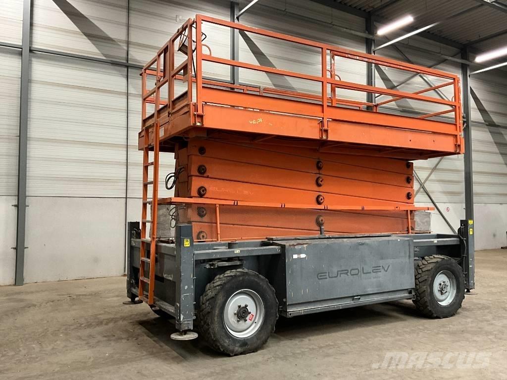 JLG 245-25 Ножични работни платформи