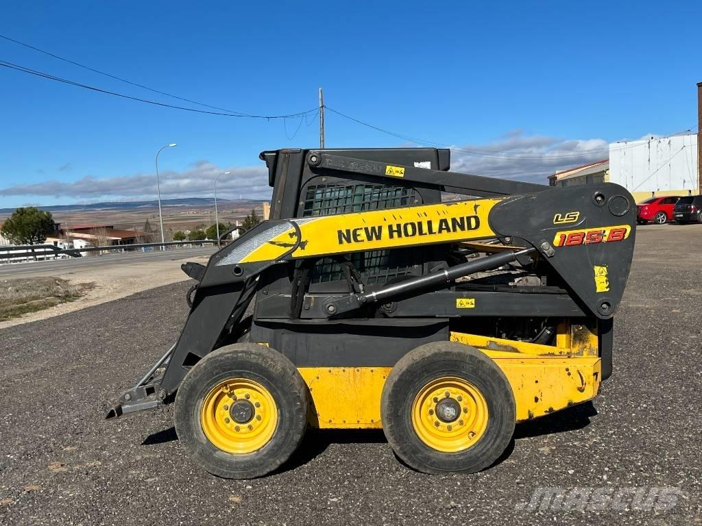 New Holland LS 185 B Мини товарачи
