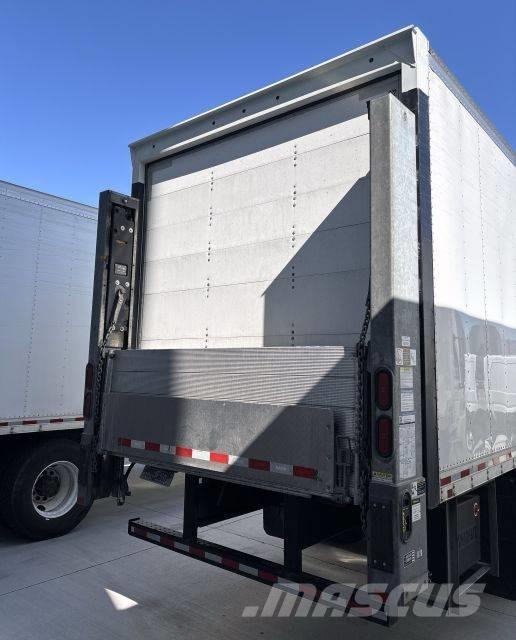 Freightliner M2 Каросерии