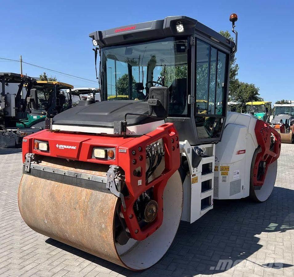 Dynapac CC 4200 VI Двойни барабанни ролки

