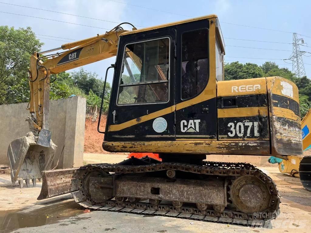 CAT 307 Верижен екскаватор
