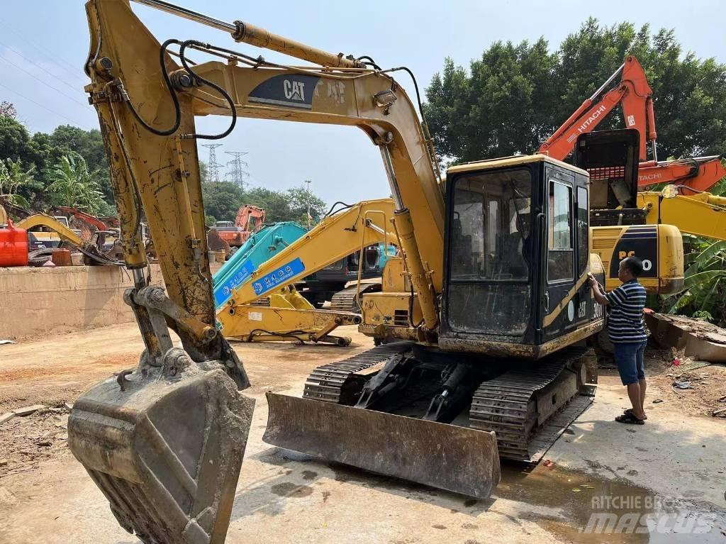 CAT 307 Верижен екскаватор