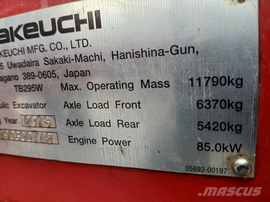 Takeuchi TB 295 W Колесни екскаватори