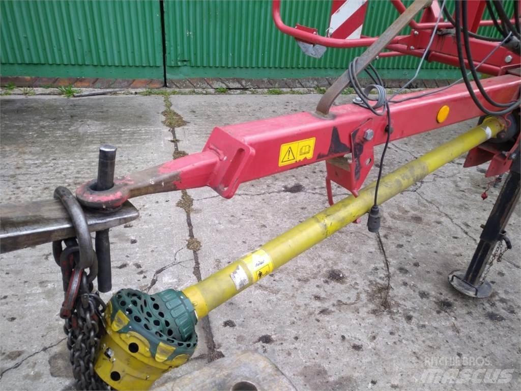 Lely Lotus 900P Гребла и сенообръщачки