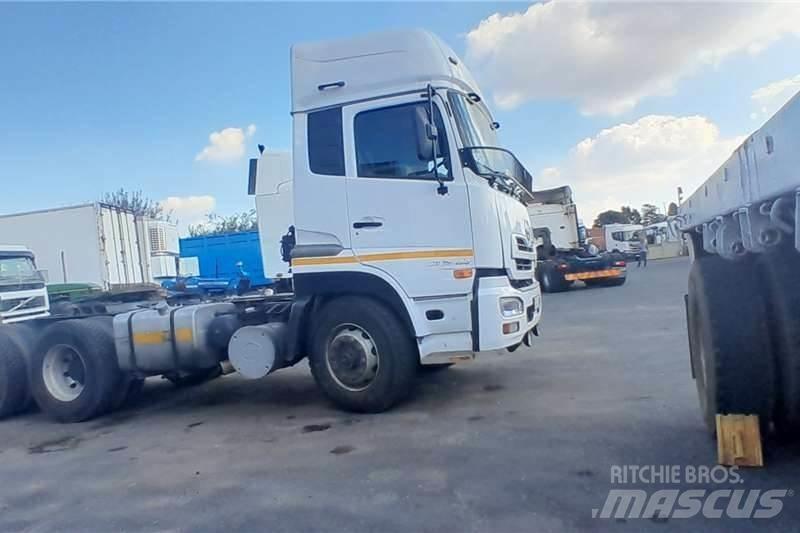 UD QUESTER GWE440 Други