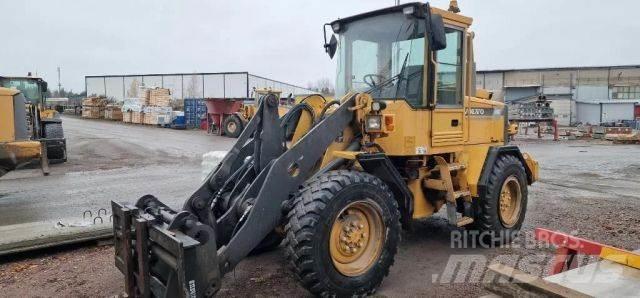 Volvo L 50 C Колесни товарачи