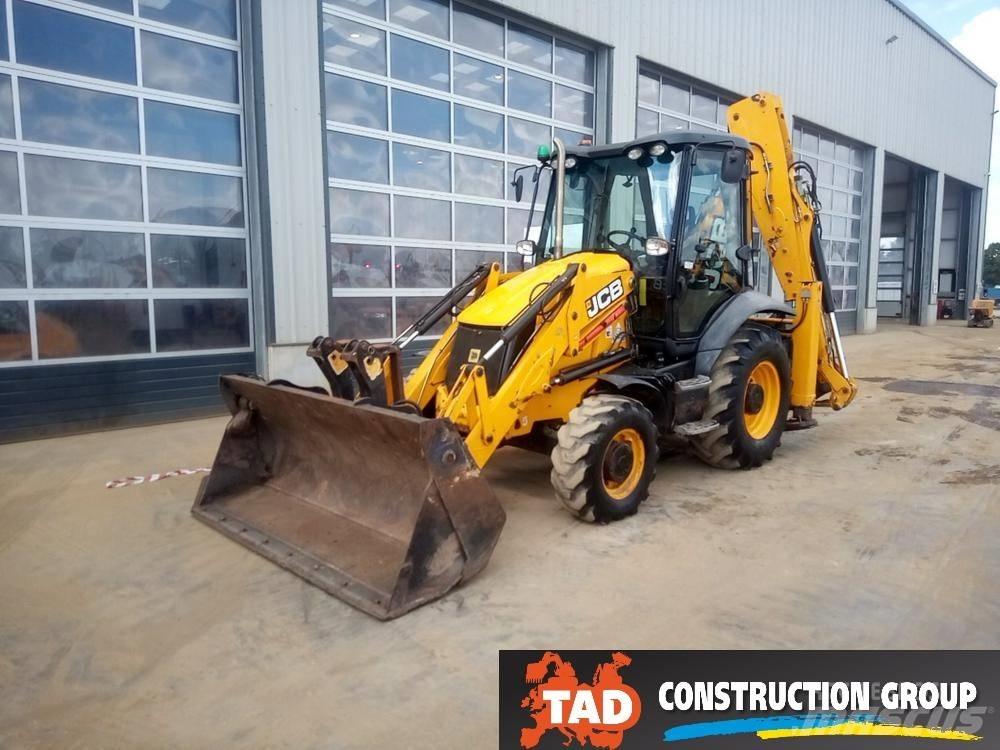 JCB 3 CX Товарач със заден ексватор