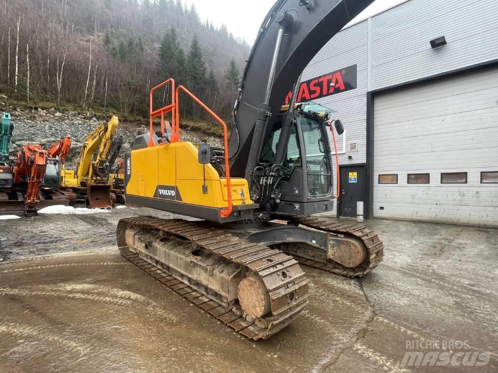 Volvo EC 220 EL Верижен екскаватор