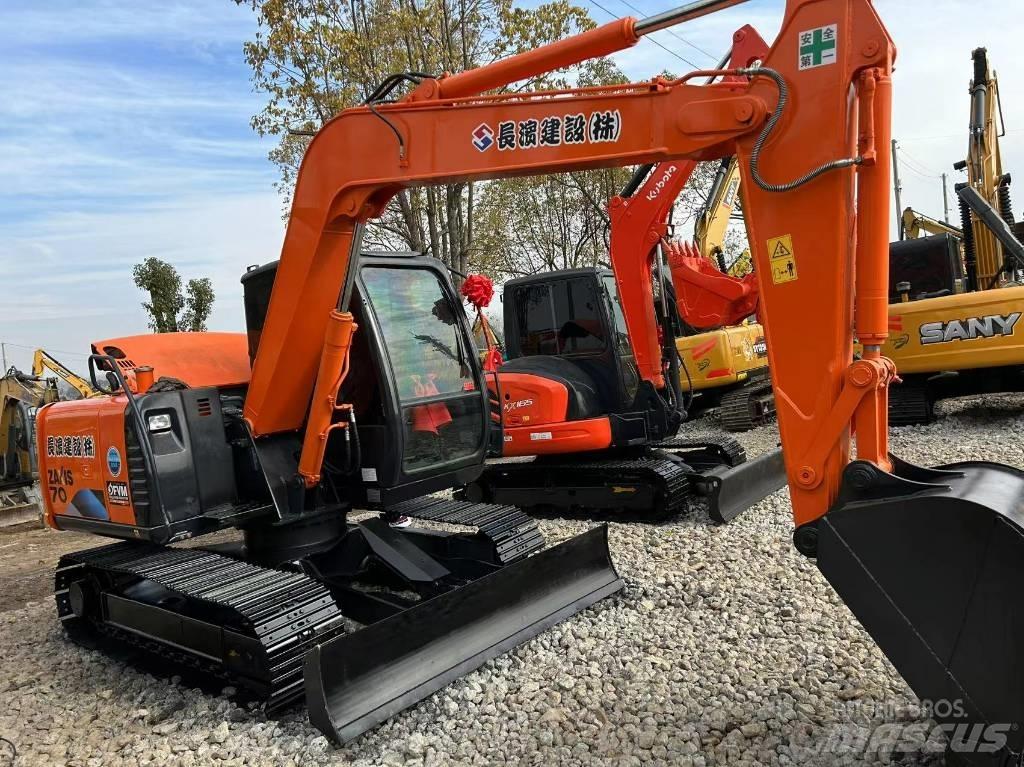 Hitachi 70 Верижен екскаватор