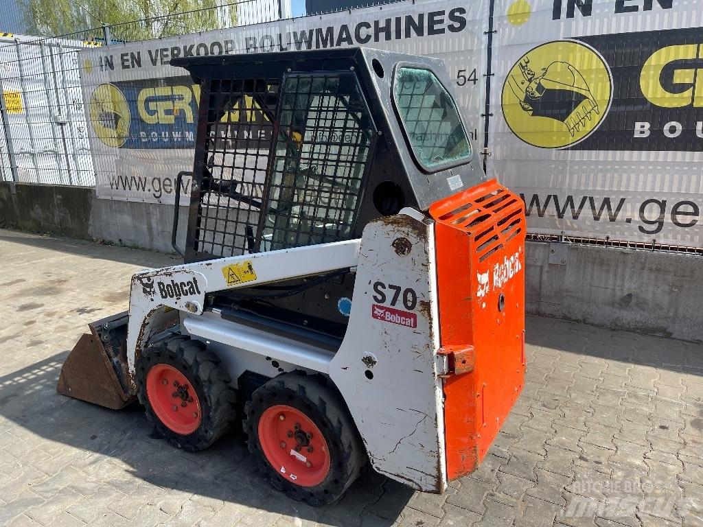 Bobcat S70 Мини товарачи
