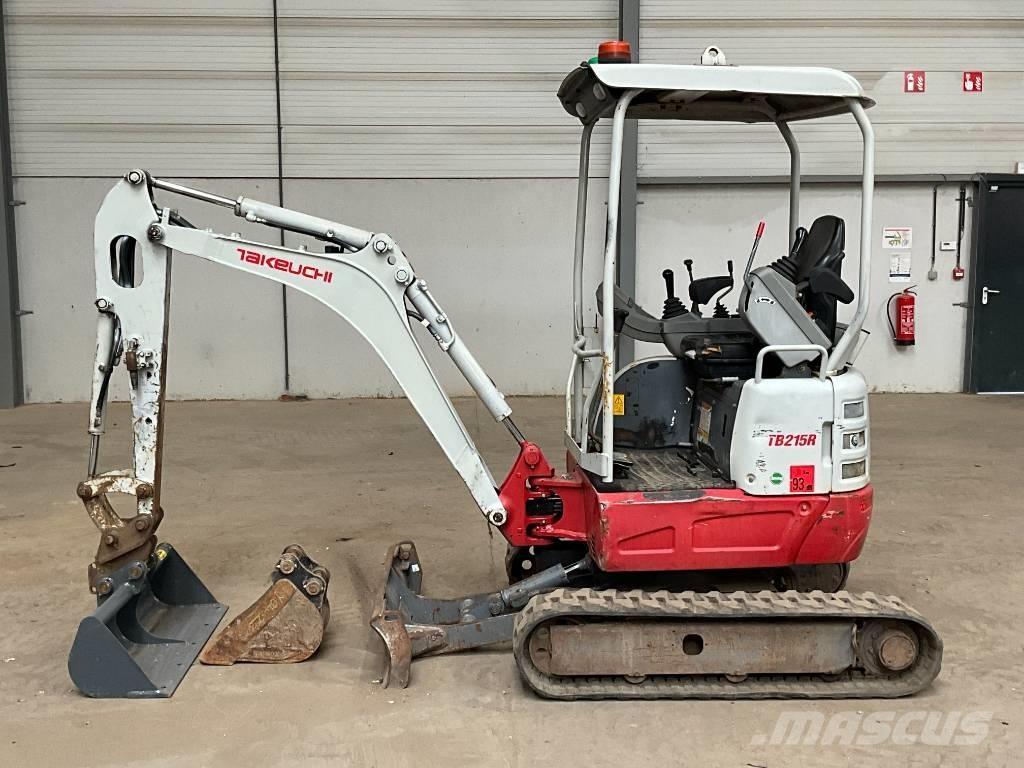 Takeuchi TB 215 R Мини екскаватори < 7 т