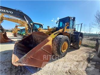 Komatsu WA 380-6 Колесни товарачи