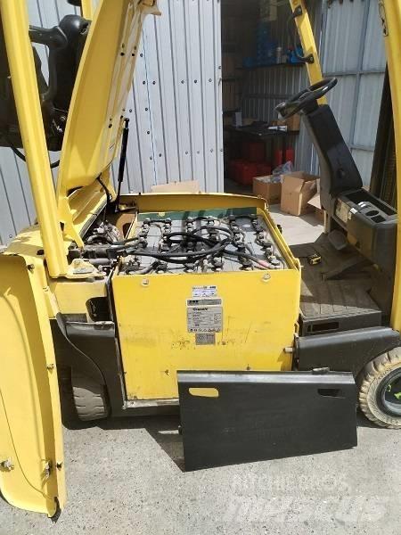 Hyster J 2.0 XN LWB Електрически вилични кари-повдигачи