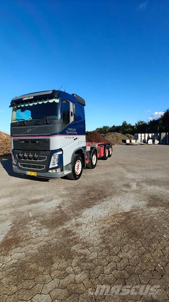 Volvo FH 500 8x4 Камиони с кран с кука
