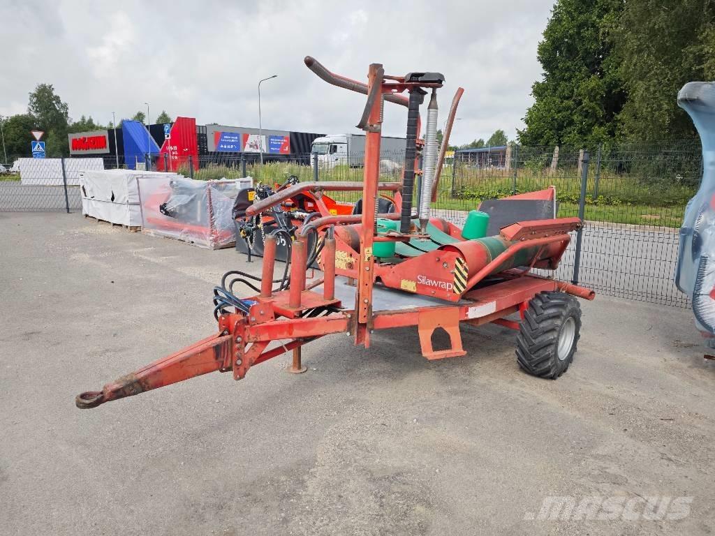Kverneland UN 7517 Машини за опаковане