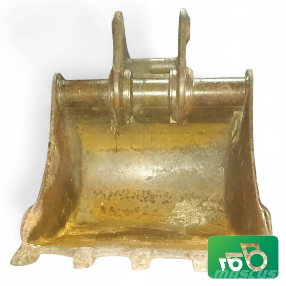 JCB 3CX 750mm Bucket Шаси