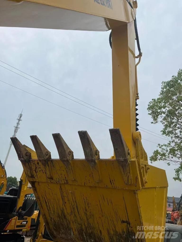 Komatsu PC70-8 Верижен екскаватор