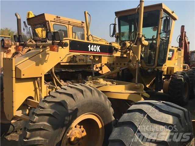 CAT 140K Грейдери