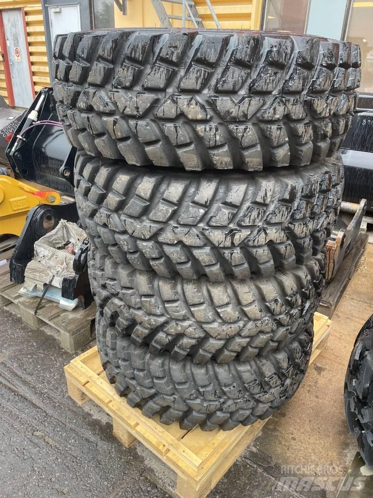CAT 906 M Колесни товарачи