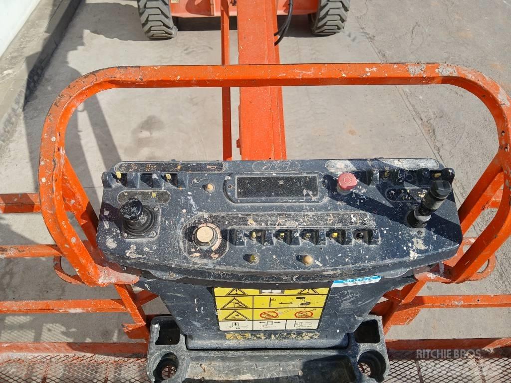 JLG 600 AJ Съчленени стрелови подемници