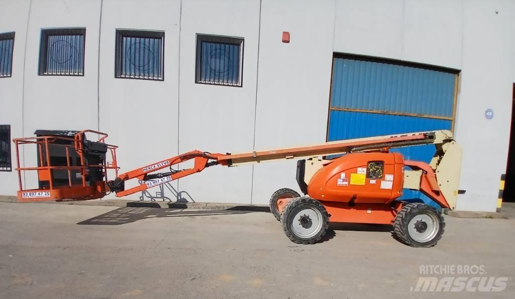 JLG 600 AJ Съчленени стрелови подемници