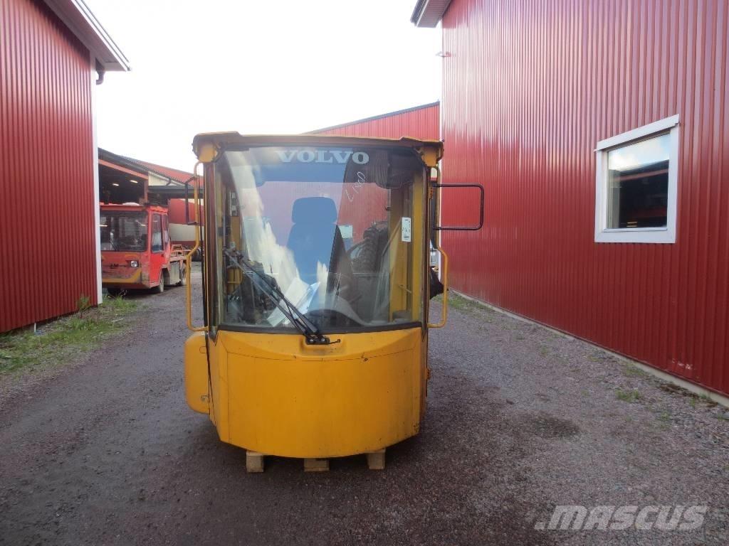 Volvo L 180 D Кабина