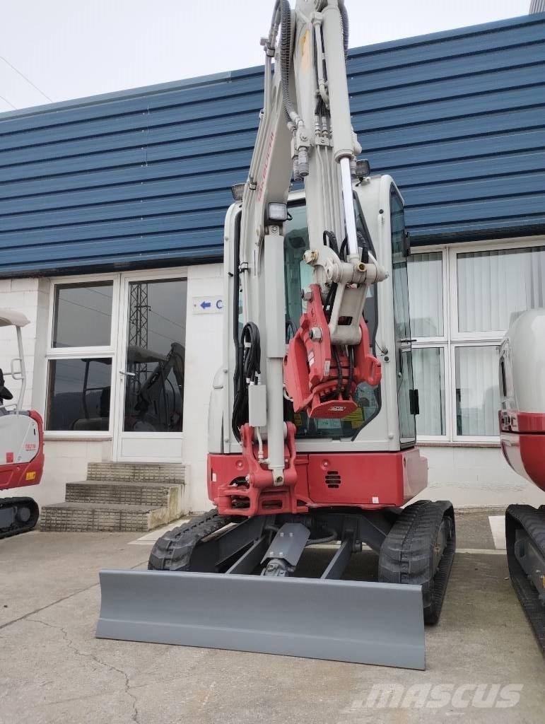 Takeuchi TB 325 R Мини екскаватори < 7 т