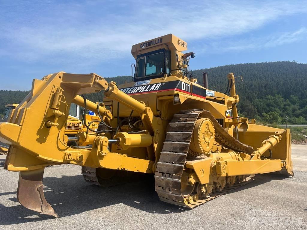 CAT D 10 Верижни булдозери
