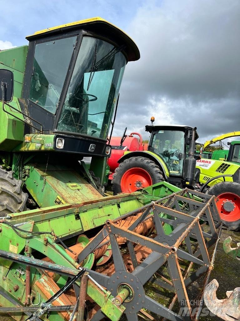 John Deere 1055 Комбайни