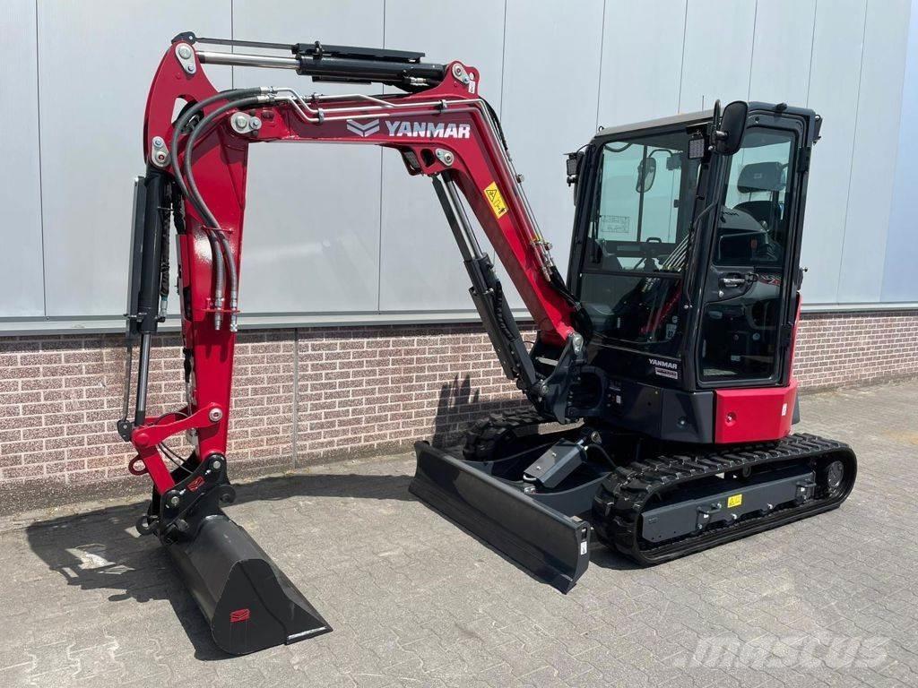 Yanmar VIO33-7 Мини екскаватори < 7 т