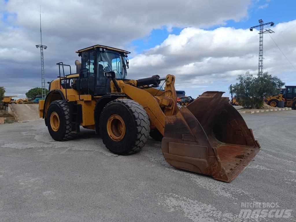 CAT 972 M Колесни товарачи
